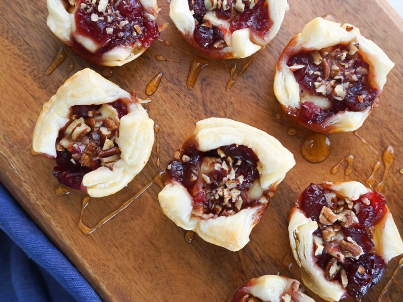 Cranberry Brie Bites